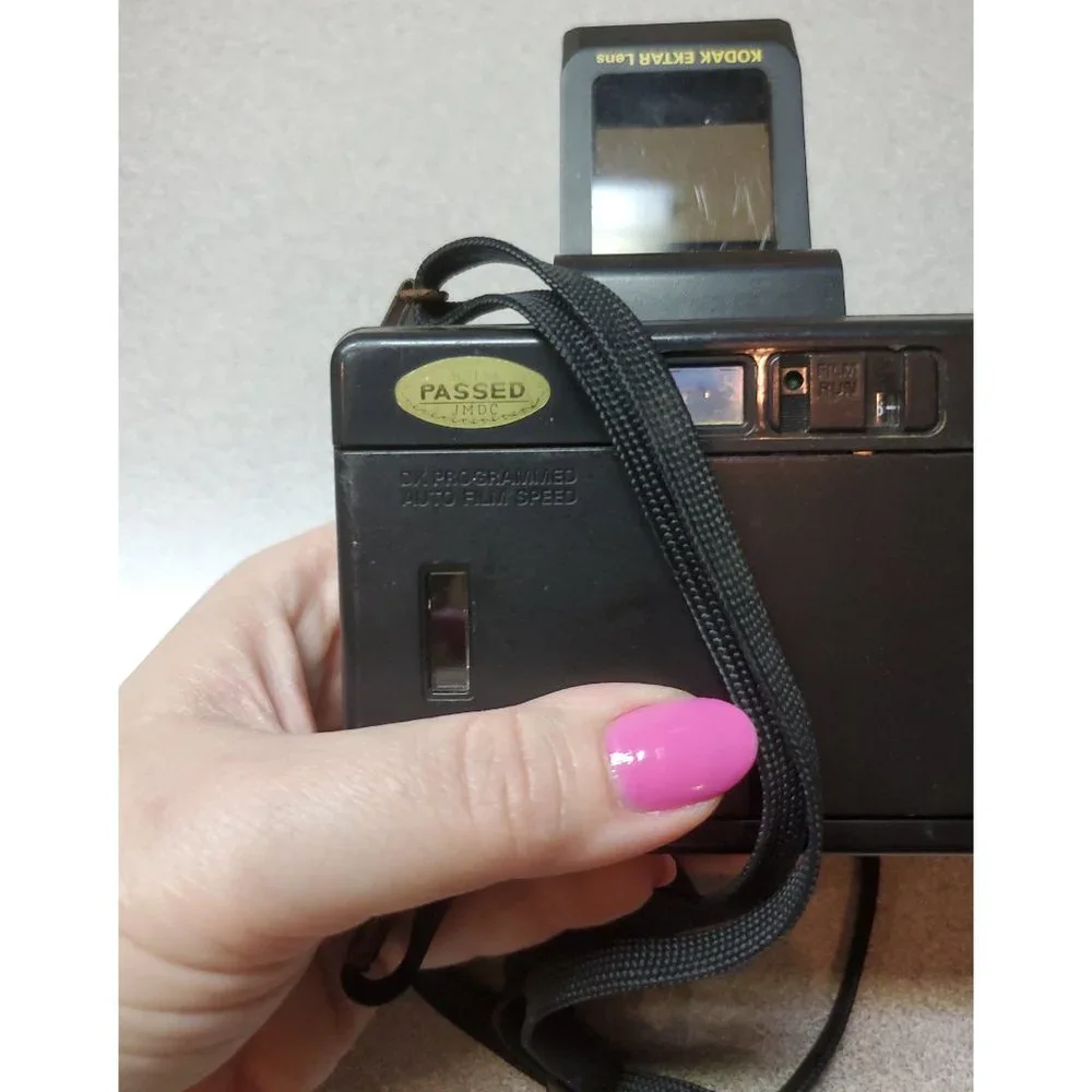 Kodak VR35 35mm Point-and-Shoot Film Camera, As Is (Strap needs Replacement)